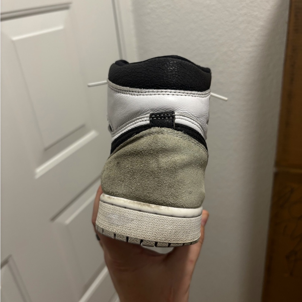 Jordan retro 1 high black and white - Picture 3 of 9